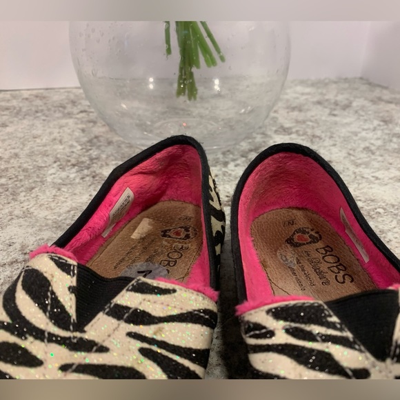 Bobs Warm Feet Glitter Zebra Print Flats Slip On Shoes Womens 7 - Picture 9 of 9